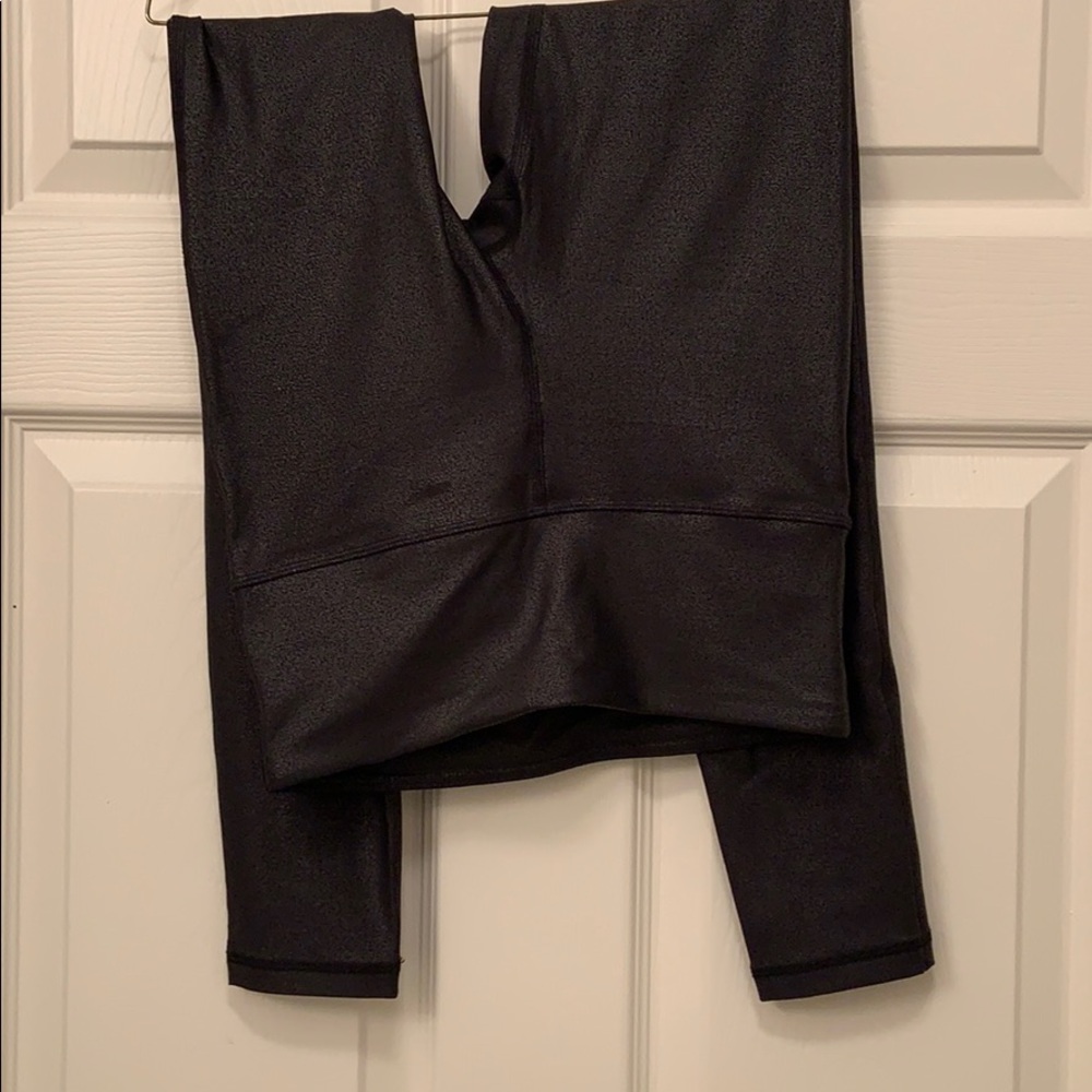 JUST THE BEGINNING BLACK LEGGINGS